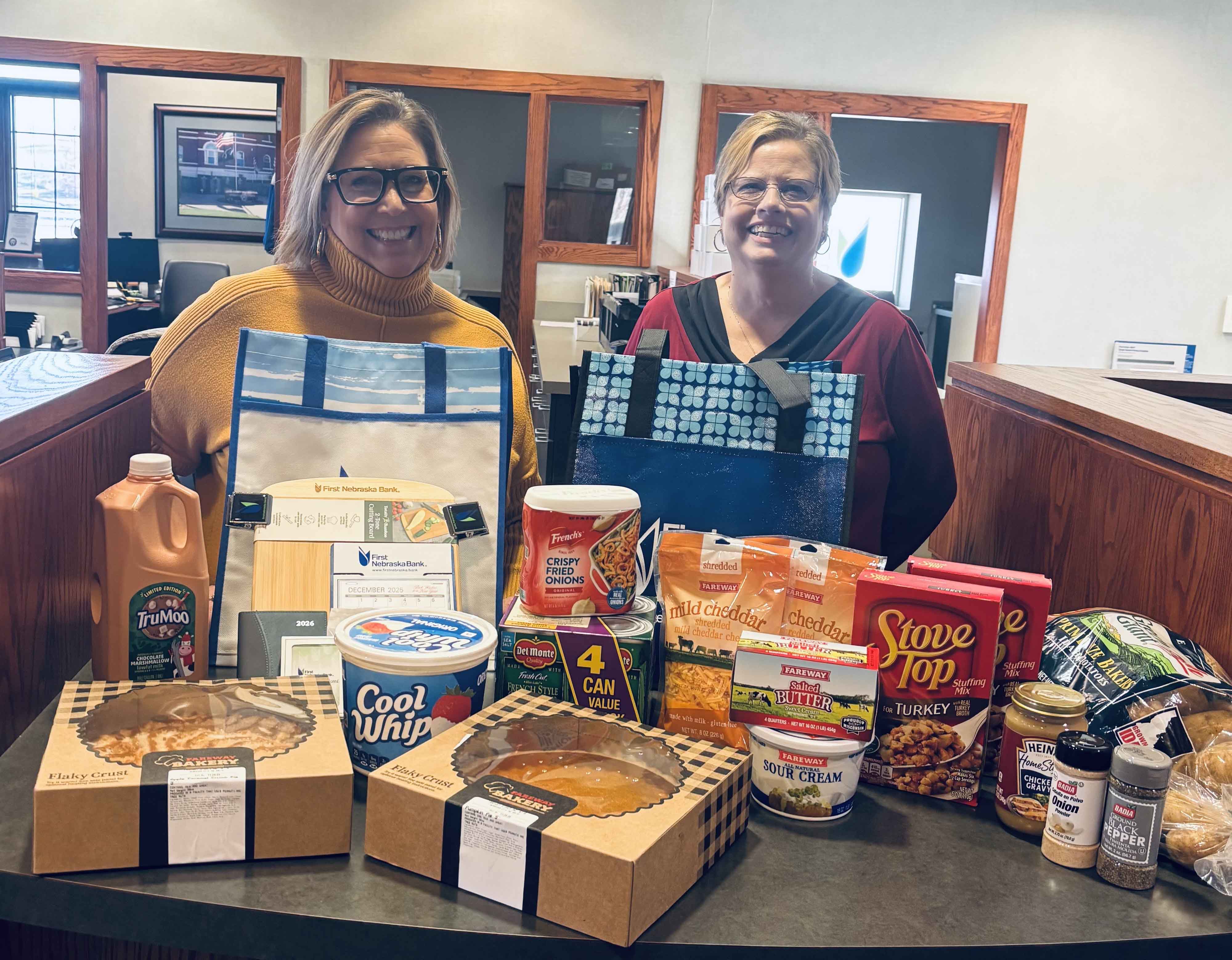 With funds raised through our in-branch 2025 Jean Days, the Nebraska City team donated a full Thanksgiving meal to a local family in need.