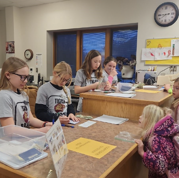 Wrapping up 2024 with our last Tiger Branch-Dwight deposit day before Christmas break!