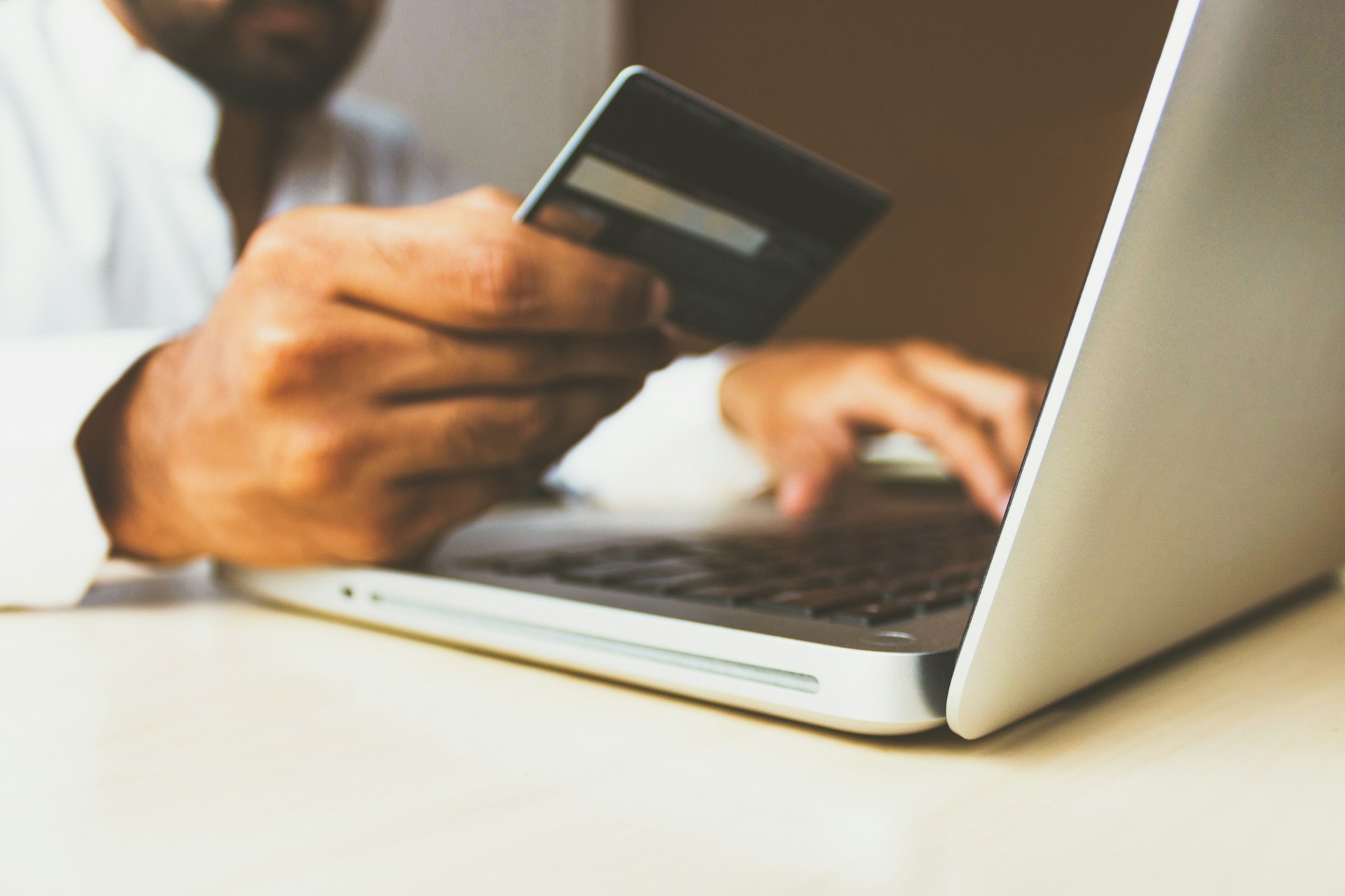 Online Shopping Secured with Visa